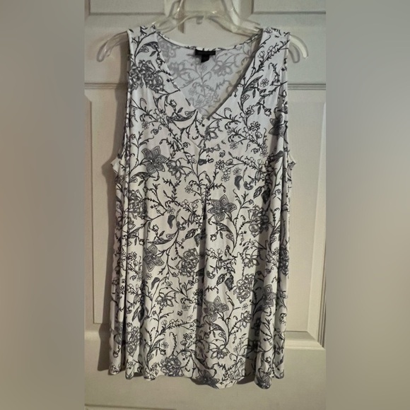 J. Jill Wearever collection, sleeveless tunic, size Xl petite, off white, navy - Picture 1 of 6